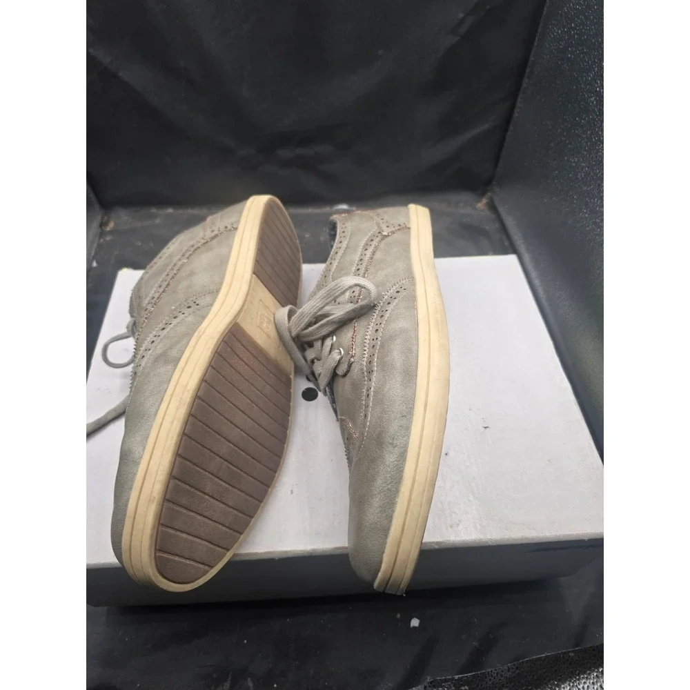 Men casual loafers